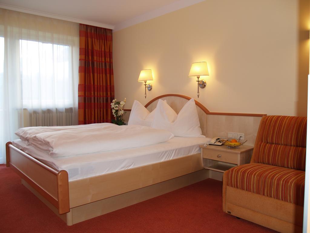 Tirolerhof Hotel Лермос Стая снимка